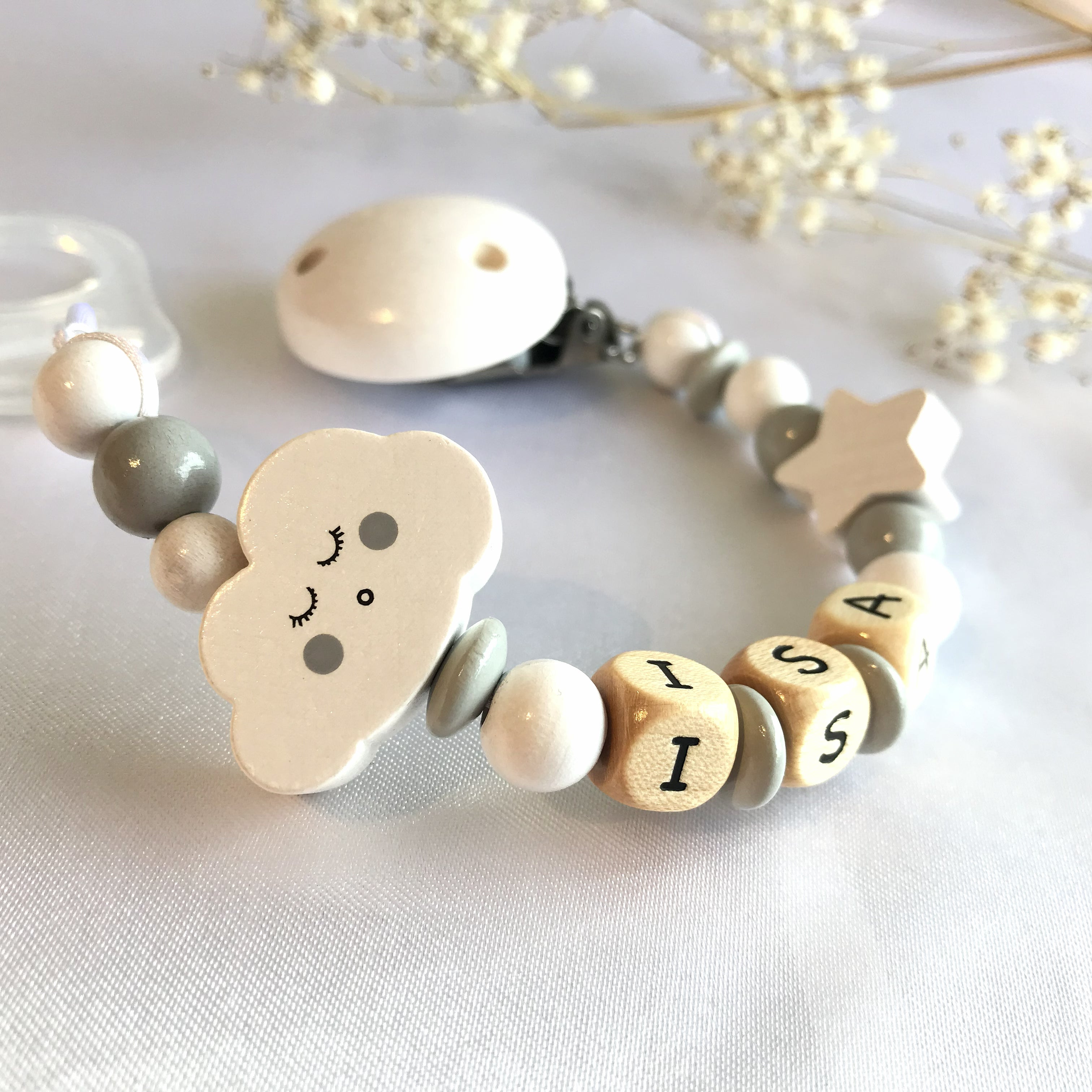 Personalized Wooden Pacifier Clip – Cloud Baby Gift